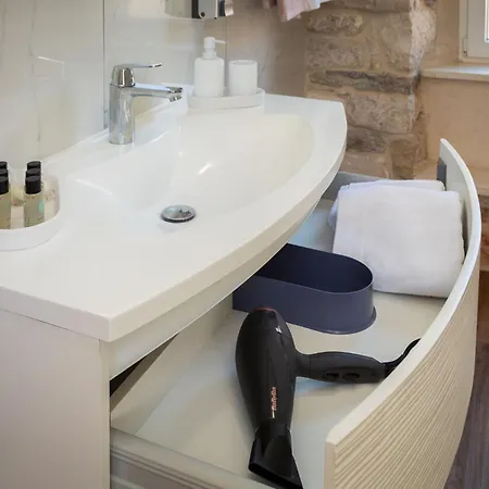 Luxury & - Main Promenade, Sea & View In Diocletian Palace Gostinjska kuća Split