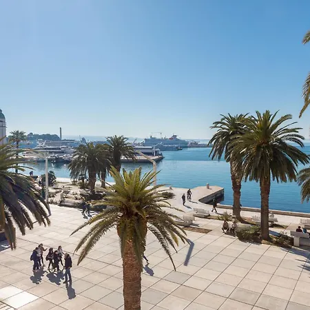 Luxury & - Main Promenade, Sea & View In Diocletian Palace 4*