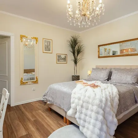 Luxury & - Main Promenade, Sea & View In Diocletian Palace Appartement
