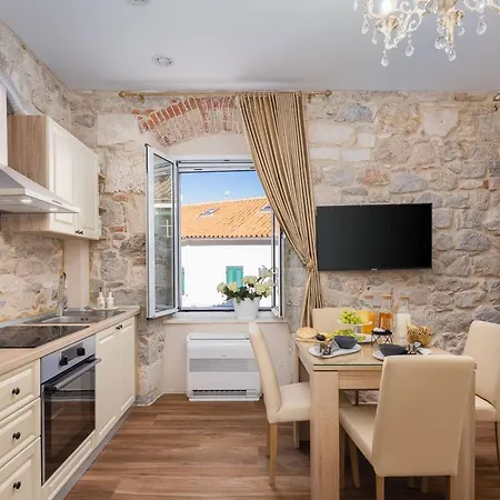 Appartement Luxury & - Main Promenade, Sea & View In Diocletian Palace *
