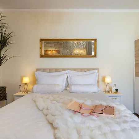 Luxury & - Main Promenade, Sea & View In Diocletian Palace Split