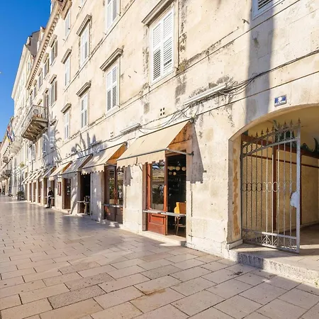 Lägenhet Luxury & - Main Promenade, Sea & View In Diocletian Palace Split
