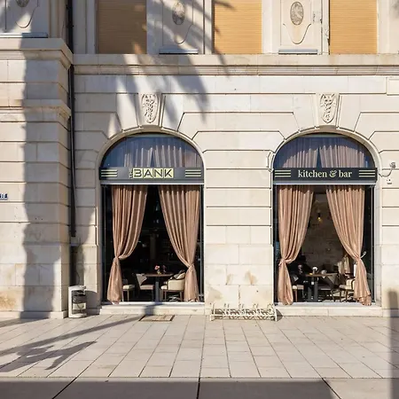 Lägenhet Luxury & - Main Promenade, Sea & View In Diocletian Palace *