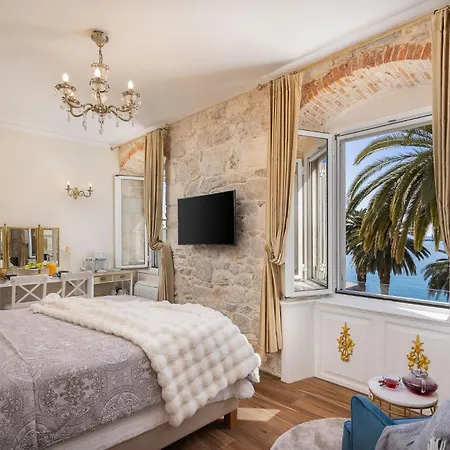 Luxury & - Main Promenade, Sea & View In Diocletian Palace * Split