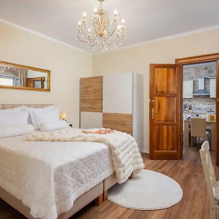 Luxury & - Riva & Sea View In Diocletian Palace *