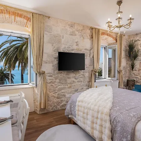 Luxury & - Riva & Sea View In Diocletian Palace *