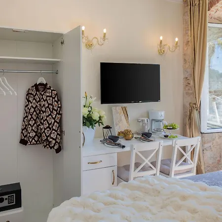 Luxury & - Riva & Sea View In Diocletian Palace