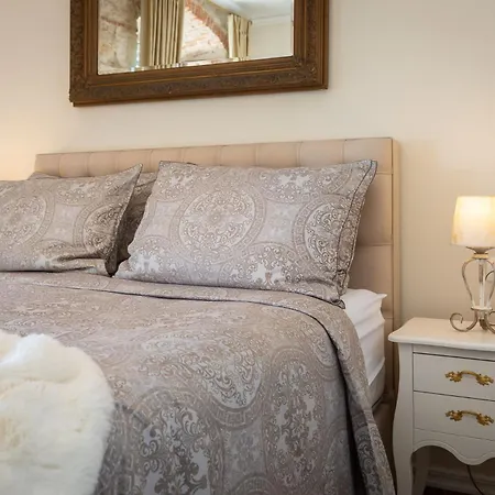 Luxury & - Riva & Sea View In Diocletian Palace Guest house Split